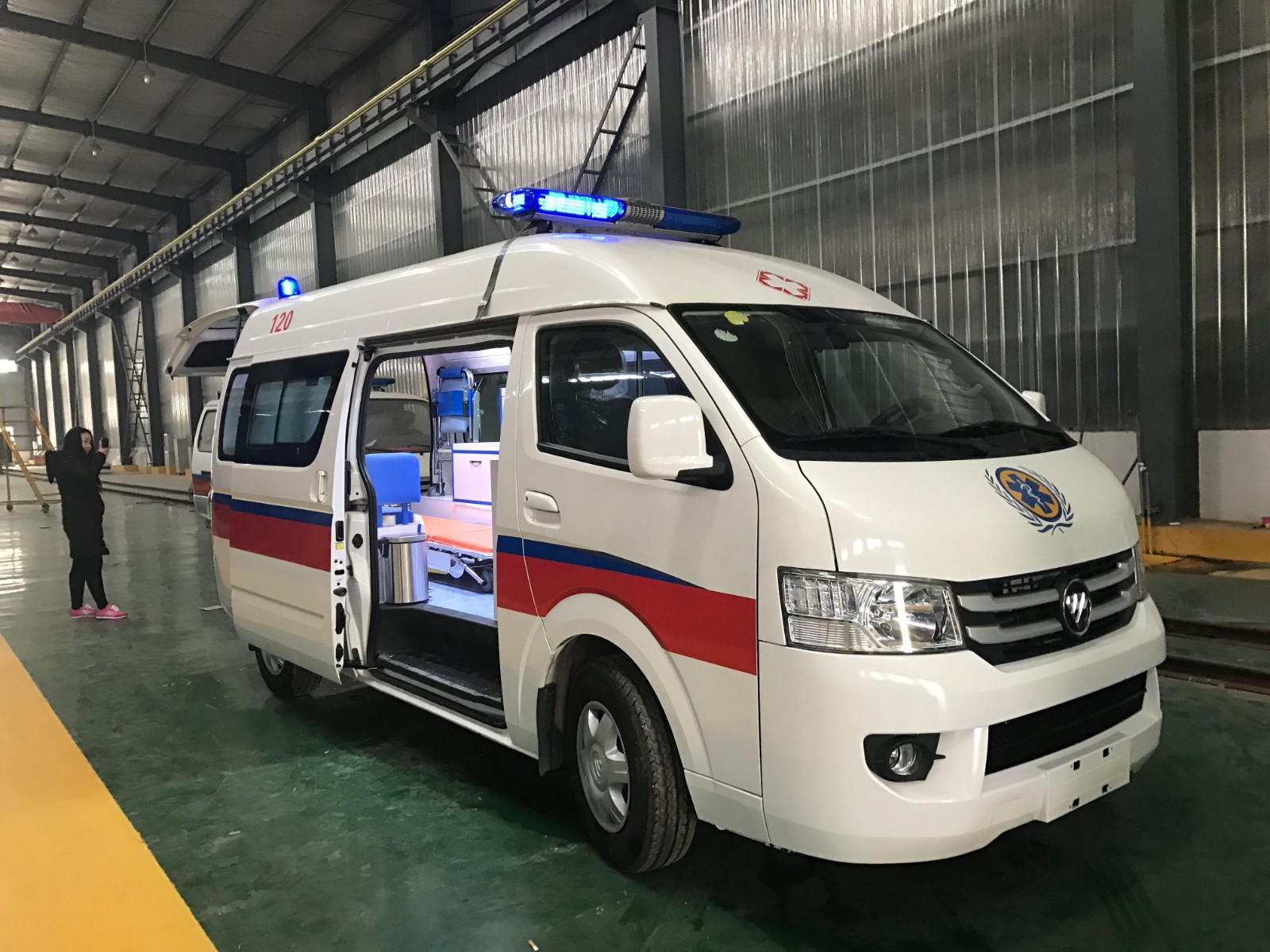 五原县救护车转院
